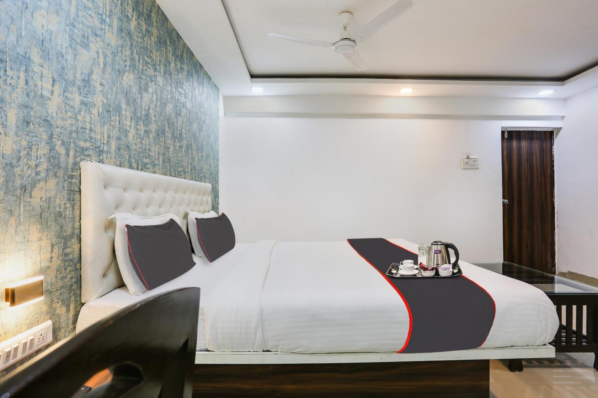 Capital O Arsh Executive Inn Βομβάη Εξωτερικό φωτογραφία